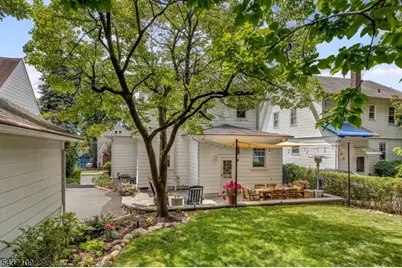 9 Amherst Ct, Maplewood, NJ 07040 - Photo 41