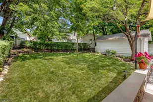 9 Amherst Ct, Maplewood, NJ 07040 - Photo 39