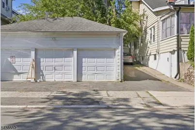 40 Mill St, Bloomfield Twp., NJ 07003 - Photo 5