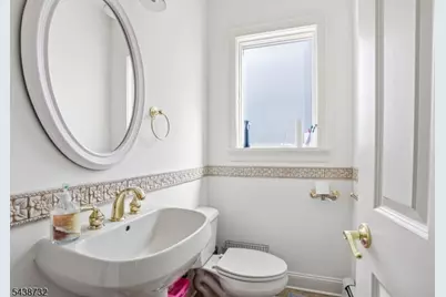 306 Walnut Ave, Cranford Township, NJ 07016 - Photo 25