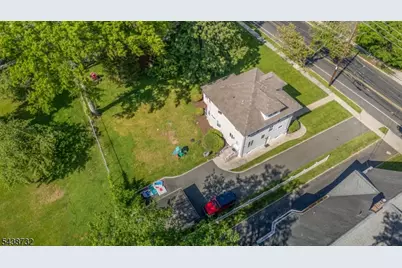 306 Walnut Ave, Cranford Township, NJ 07016 - Photo 33