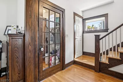 306 Walnut Ave, Cranford Township, NJ 07016 - Photo 7