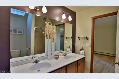 4 Deerwood Dr, Union Township, NJ 08809 - Photo 15