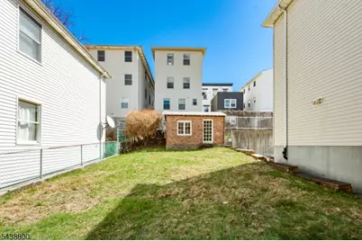 304 Terrace Ave, Jersey City, NJ 07307 - Photo 29