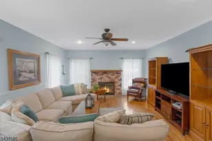 6 Varnon Ct, Hillsborough Township, NJ 08844 - Photo 17