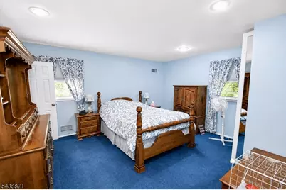 615 Lamanna Dr, River Vale Township, NJ 07675 - Photo 9