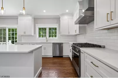 1 Lourdes Ct, Andover Township, NJ 07860 - Photo 11