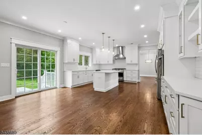 1 Lourdes Ct, Andover Township, NJ 07860 - Photo 17