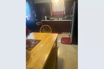 1492 Lawrence St, Rahway, NJ 07065 - Photo 5