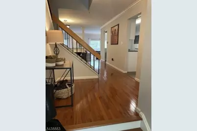 124 Hempstead Ct, Madison, NJ 07940 - Photo 3
