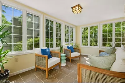 32 Undercliff Ter, West Orange Township, NJ 07052 - Photo 9