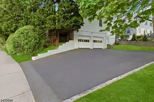 32 Undercliff Terrace, West Orange Township, NJ 07052 - Photo 45