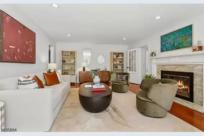 32 Undercliff Ter, West Orange Township, NJ 07052 - Photo 7