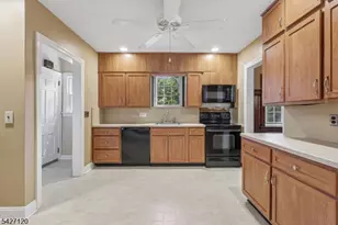 24 Wilton Terrace, Verona, NJ 07044 - Photo 11