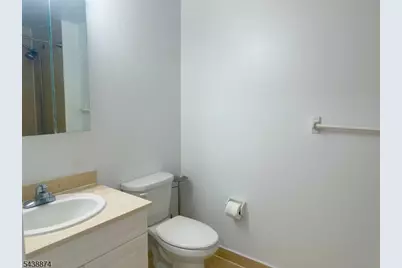 100 Old Palisade Rd #3513, Fort Lee, NJ 07024 - Photo 15
