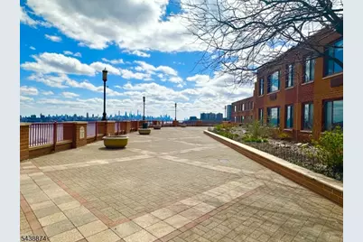 100 Old Palisade Rd #3513, Fort Lee, NJ 07024 - Photo 23
