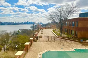 100 Old Palisade Rd, Fort Lee, NJ 07024 - Photo 25