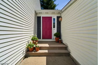 658 Ridgewood Rd #1, Maplewood Twp., NJ 07040 - Photo 27