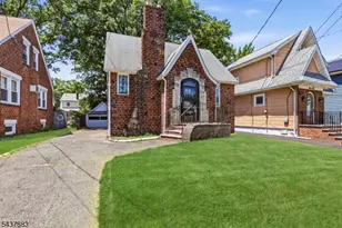 712 Sheridan Ave, Roselle, NJ 07203 - Photo 1