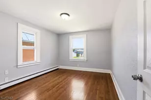 712 Sheridan Ave, Roselle, NJ 07203 - Photo 5