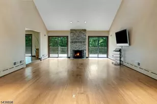 737 Ridge Rd, Kinnelon, NJ 07405 - Photo 5