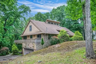 737 Ridge Rd, Kinnelon, NJ 07405 - Photo 25