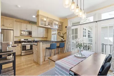 66 S Fullerton Ave #8, Montclair Twp., NJ 07042 - Photo 3