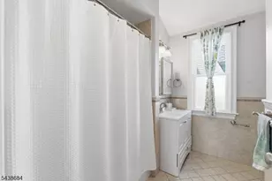 66 S Fullerton Ave, Montclair Twp., NJ 07042 - Photo 13