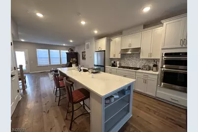 11 Gala Ct, Livingston, NJ 07039 - Photo 7
