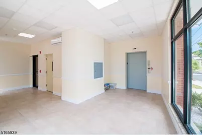 1664 Stuyvesant Ave #203, Union Township, NJ 07083 - Photo 3