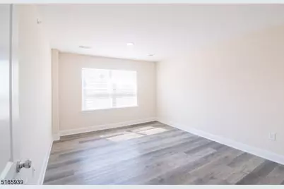 1664 Stuyvesant Ave #203, Union Township, NJ 07083 - Photo 11
