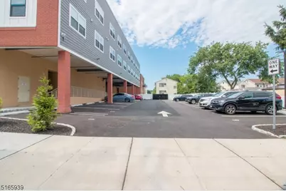 1664 Stuyvesant Ave #203, Union Township, NJ 07083 - Photo 21