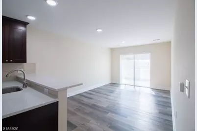 1664 Stuyvesant Ave #203, Union Township, NJ 07083 - Photo 9