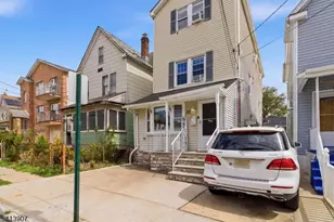 32 Cedar Ave, Elizabeth, NJ 07202 - Photo 17