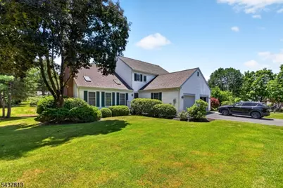 15 Hampton Ct, Bernards Township, NJ 07920 - Photo 1