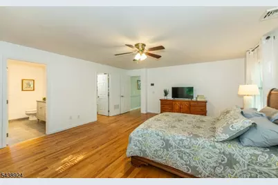 24 Willow Ln, Marlboro Township, NJ 07726 - Photo 21