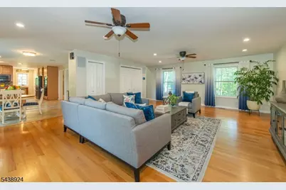 24 Willow Ln, Marlboro Township, NJ 07726 - Photo 17