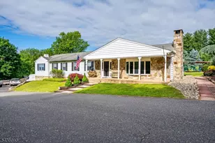 327 Summer Rd, Branchburg Township, NJ 08853 - Photo 9