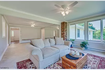327 Summer Rd, Branchburg Township, NJ 08853 - Photo 15