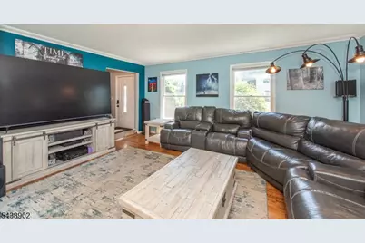 4 Hover Dr, Mount Arlington, NJ 07856 - Photo 7
