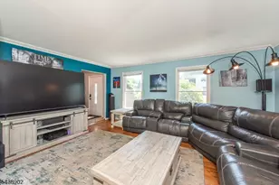 4 Hover Dr, Mount Arlington, NJ 07856 - Photo 7