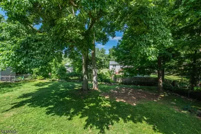 4 Hover Dr, Mount Arlington, NJ 07856 - Photo 31