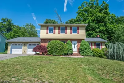 4 Hover Dr, Mount Arlington, NJ 07856 - Photo 1