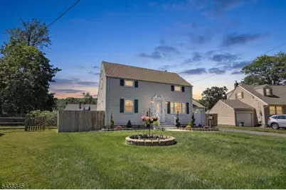 37 Glen Ct, North Plainfield, NJ 07063 - Photo 3