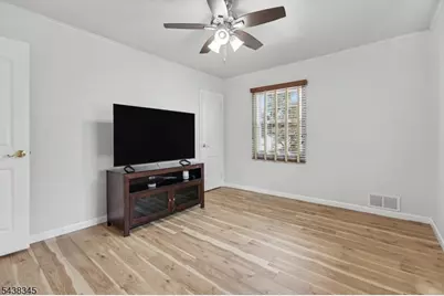 37 Glen Ct, North Plainfield, NJ 07063 - Photo 21