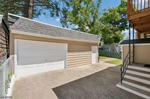 38 Rossiter Ave, Paterson, NJ 07502 - Photo 19