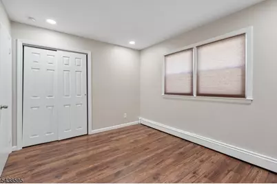 38 Rossiter Ave, Paterson, NJ 07502 - Photo 7
