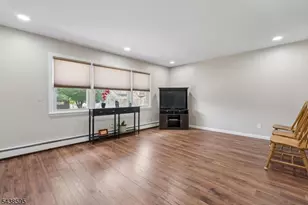 38 Rossiter Ave, Paterson, NJ 07502 - Photo 3