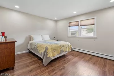38 Rossiter Ave, Paterson, NJ 07502 - Photo 9
