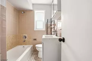 295 Old Bergen Rd, Jersey City, NJ 07305 - Photo 39